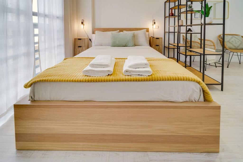 Sophisticated Studio In The Center Of مالقة المظهر الخارجي الصورة