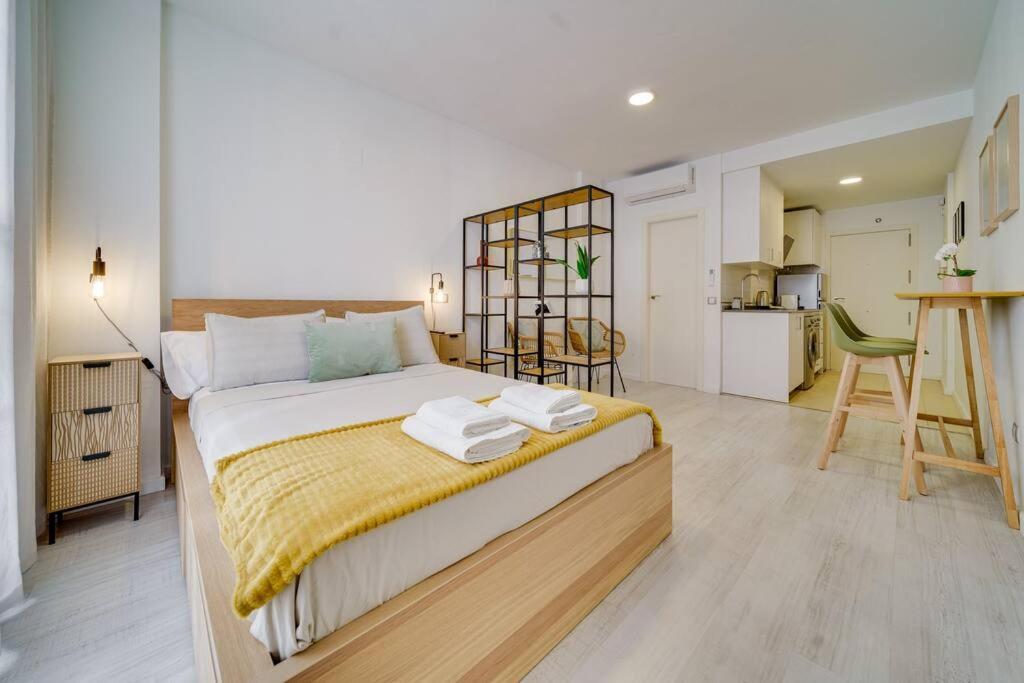 Sophisticated Studio In The Center Of مالقة المظهر الخارجي الصورة